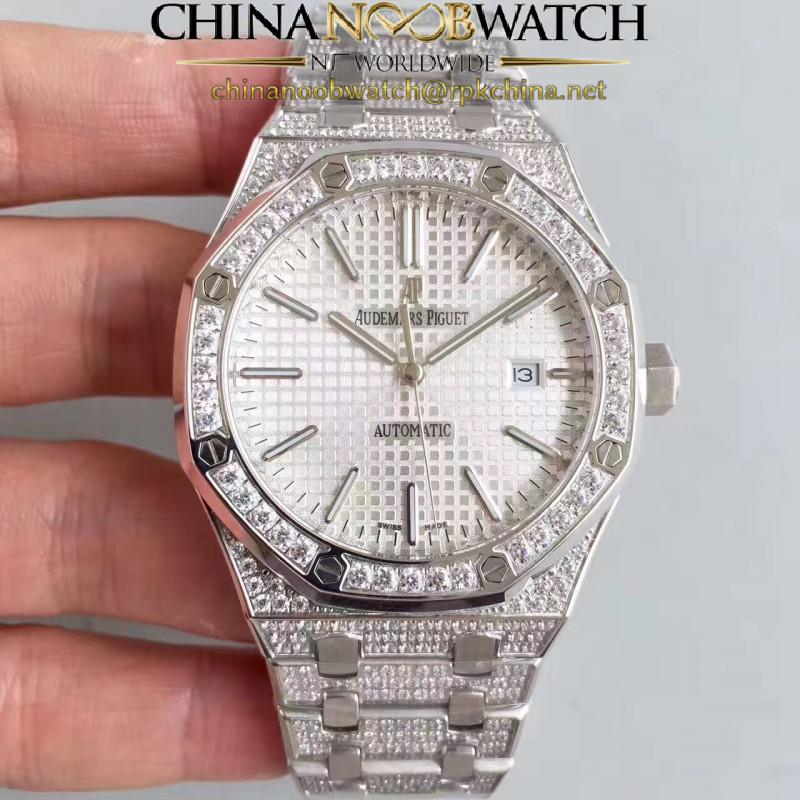 Replica Audemars Piguet Royal Oak 15400 N Stainless Steel & Diamond Silver Dial Swiss 3120